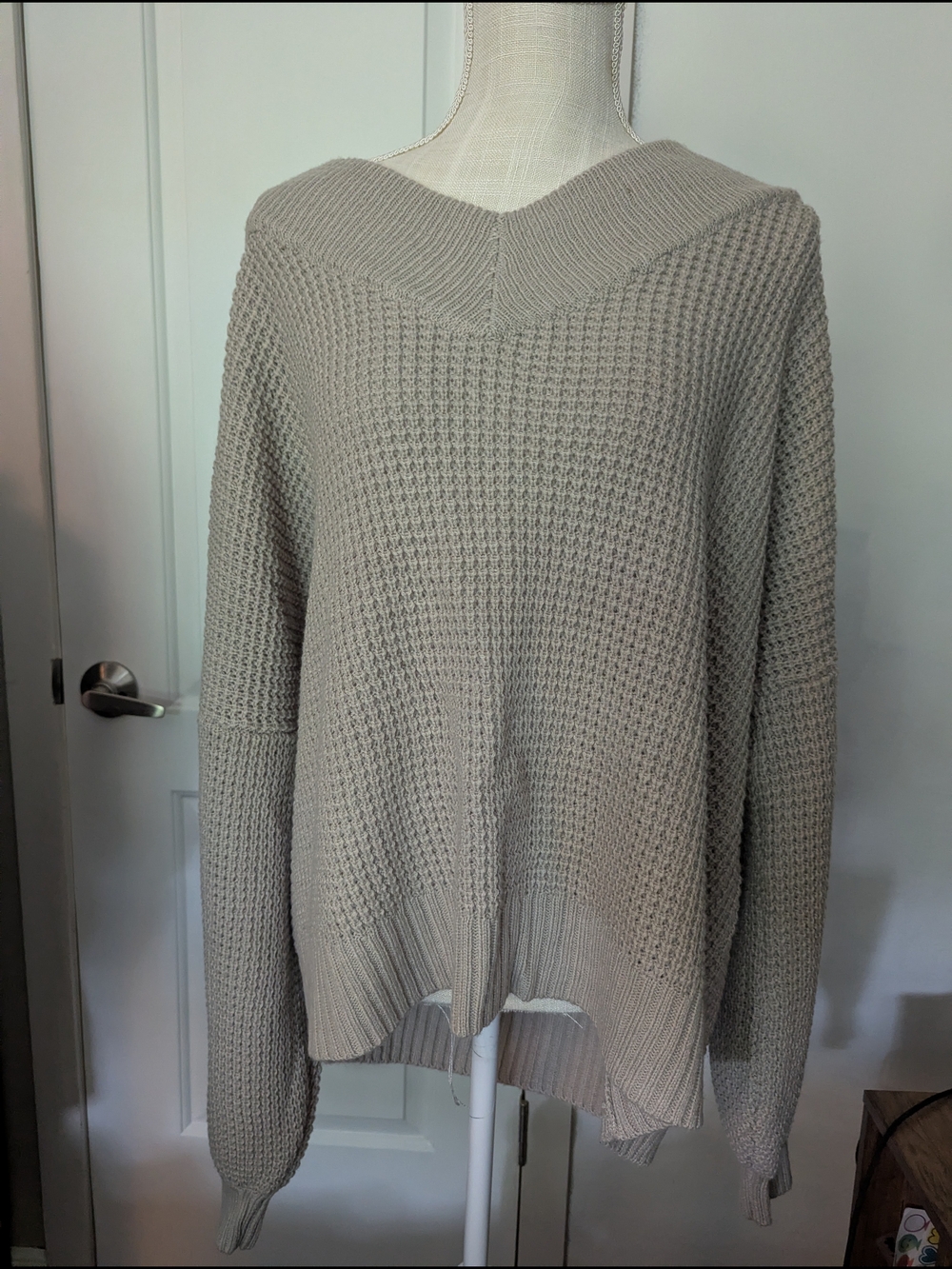 Women's Taupe V-Neck Waffle Knit Sweater